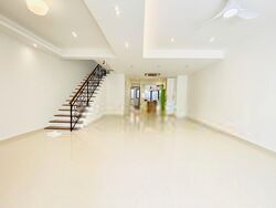 Neo Pee Teck Lane (D5), Terrace #399639531